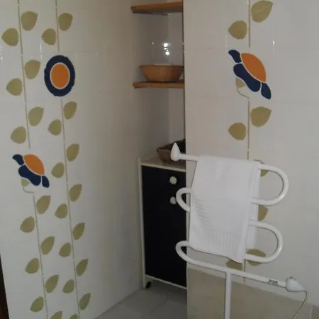 Bed & Breakfast I Gu Books &